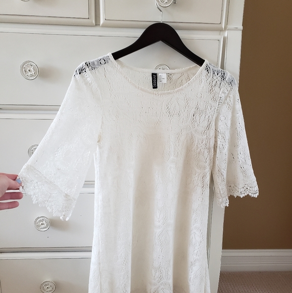 Divide H&M White Lace Dress (With Half Sleeves) - Picture 3 of 6